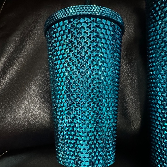 3 bundle Starbucks Chrome blue studded cups & keychain set cold cups bundle - Picture 8 of 10